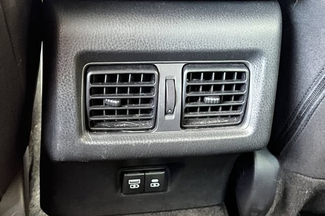 Used 2025 Toyota Camry LE FWD image 15