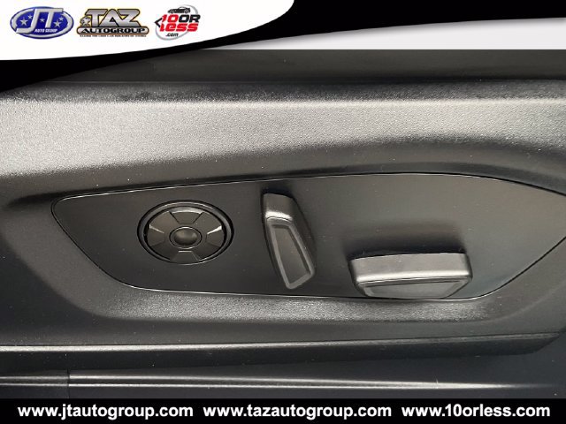 Used 2025 Ford Explorer ST-Line w/ Premium Package RWD image 16