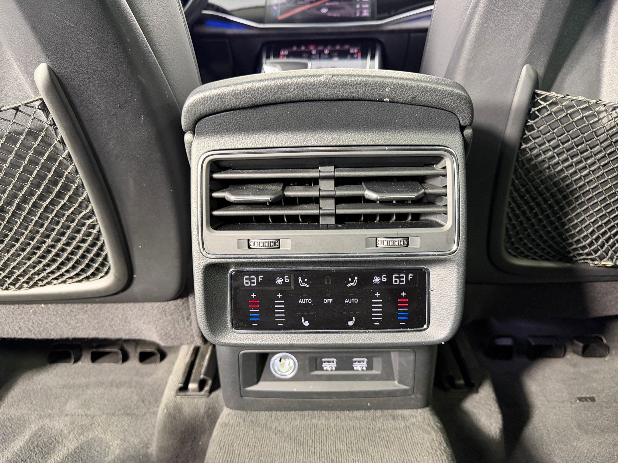 Used 2019 Audi Q8 Prestige w/ Adaptive Chassis Package image 28