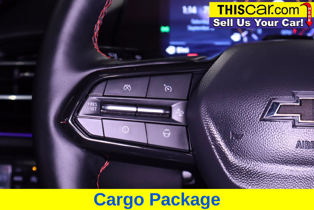 Used 2025 Chevrolet Traverse RS w/ LPO, Cargo Package FWD image 20