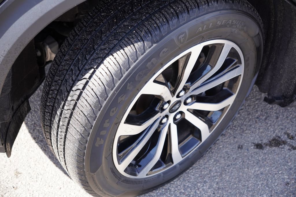 Used 2023 Ford Explorer ST-Line w/ Class IV Trailer Tow Package image 13