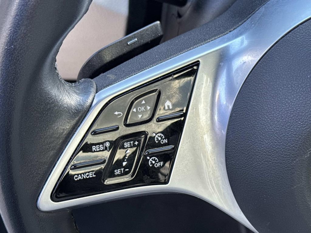 Used 2023 Mercedes-Benz GLC 300 image 23