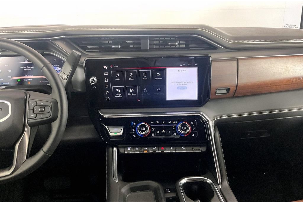Used 2026 GMC Sierra 2500 Denali Ultimate AWD/4WD image 9