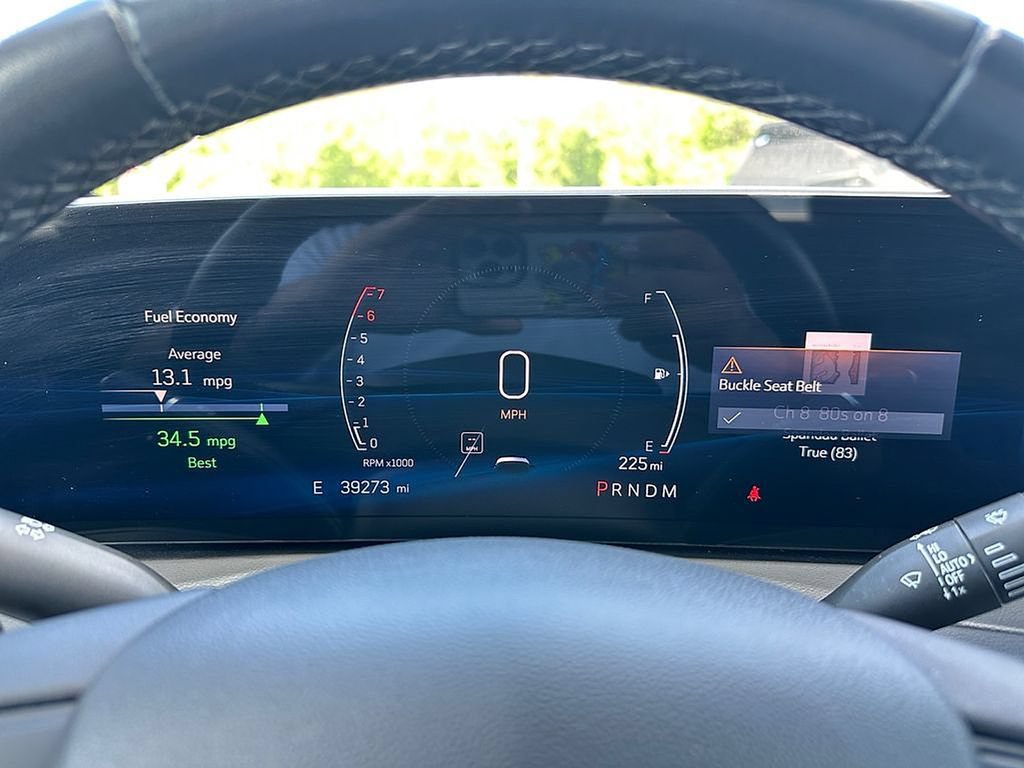 Used 2024 Cadillac XT4 Premium Luxury FWD image 27