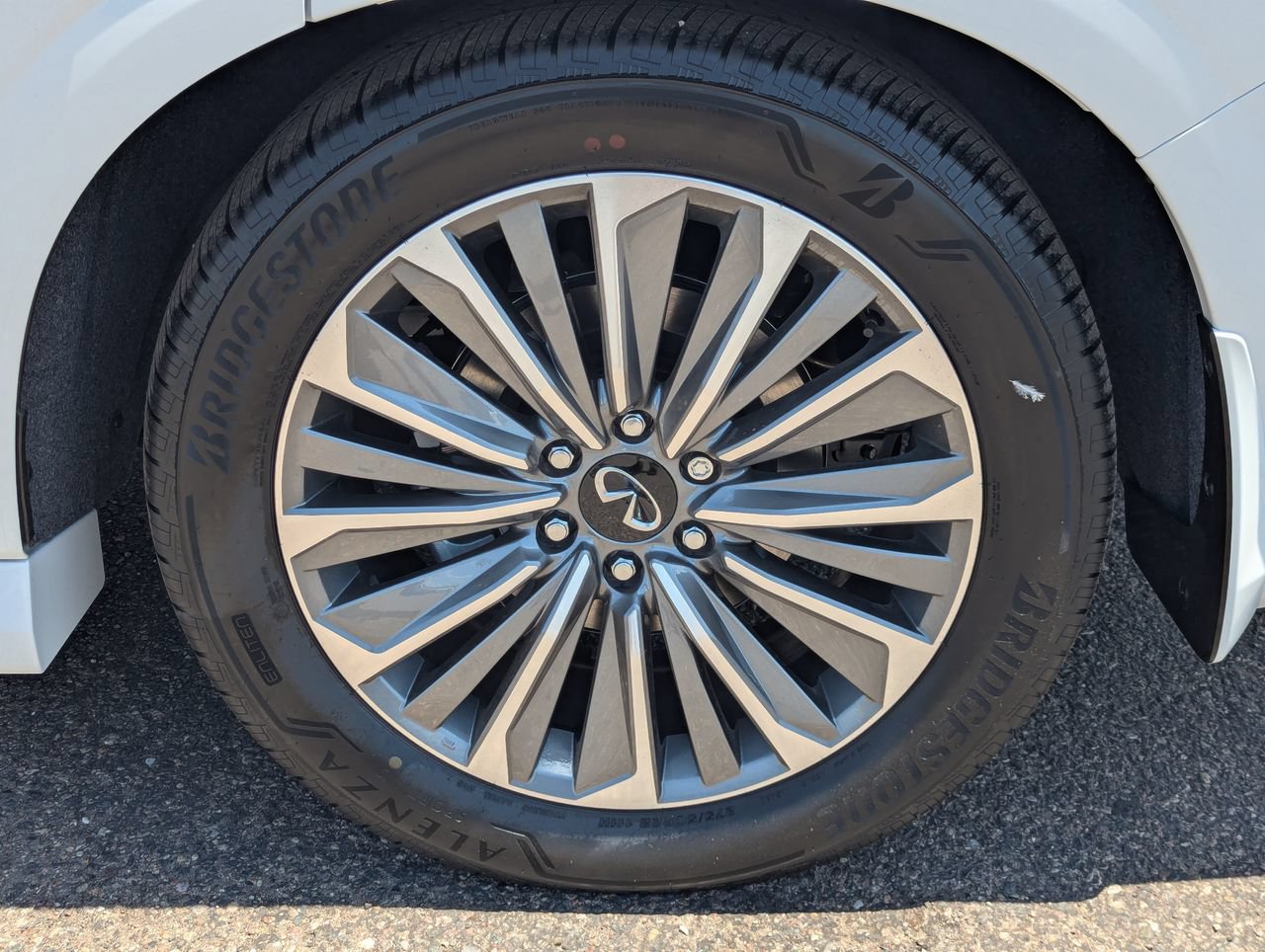 New 2027 INFINITI QX80 Luxe w/ Cargo Package RWD image 9
