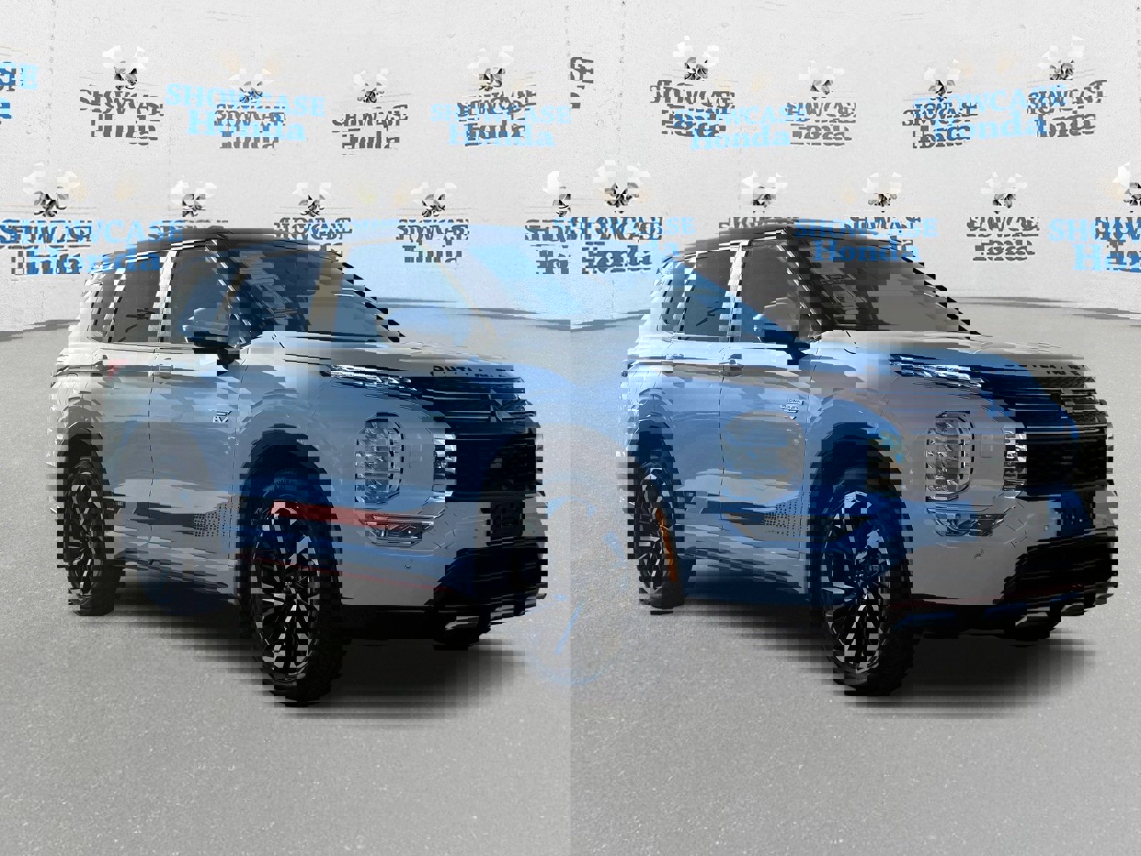 Used 2024 Mitsubishi Outlander 4WD Plug-In Hybrid image 10