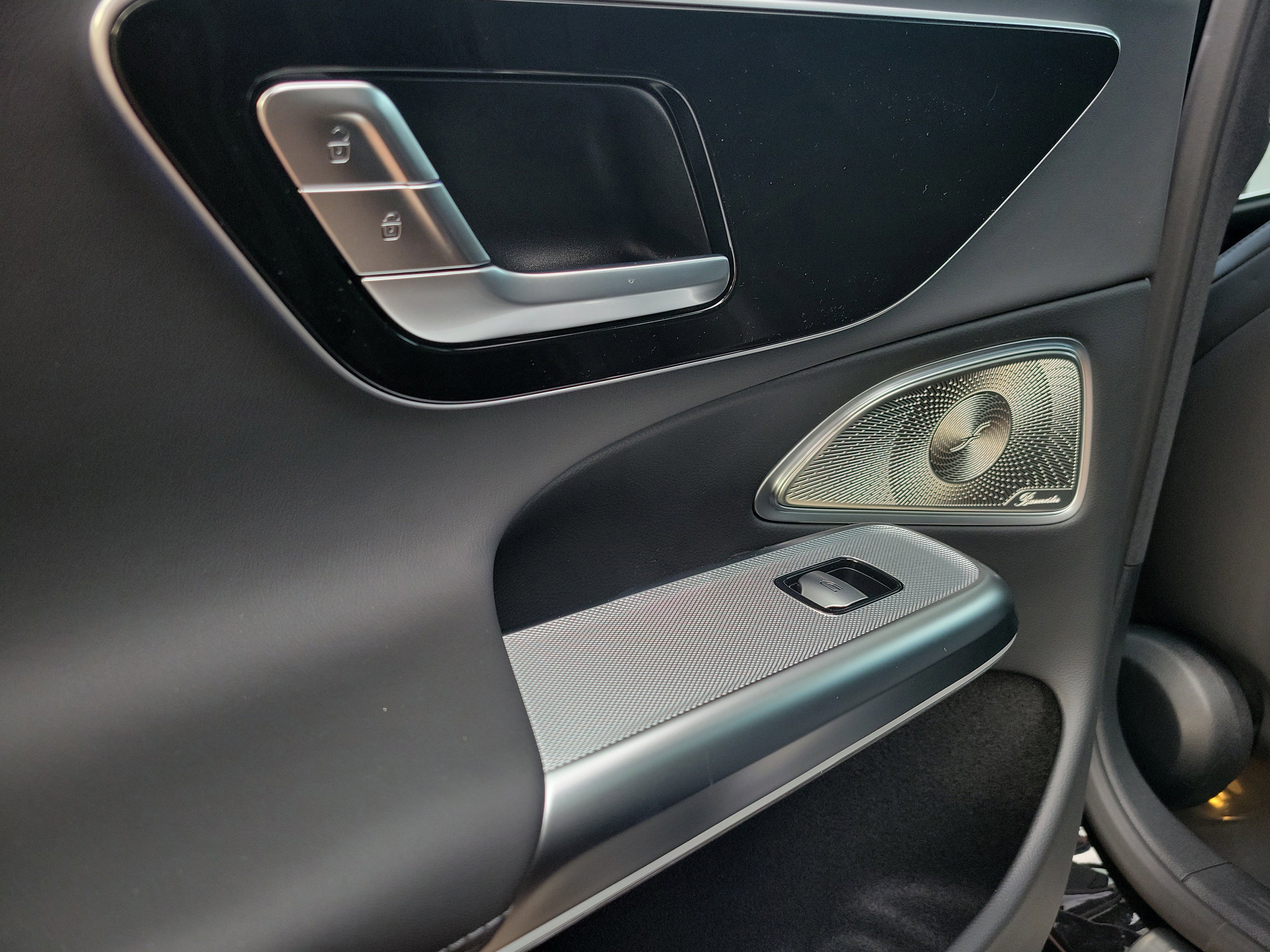 New 2026 Mercedes-Benz E 53 AMG e 4MATIC Sedan image 6