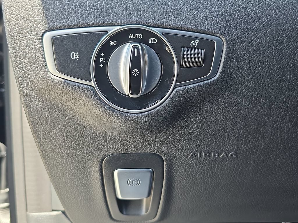 Used 2022 Mercedes-Benz E 450 Cabriolet image 29