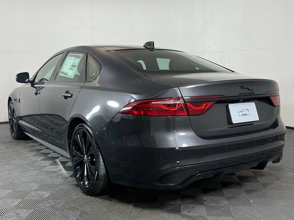 New 2024 Jaguar XF R-Dynamic SE AWD/4WD image 4