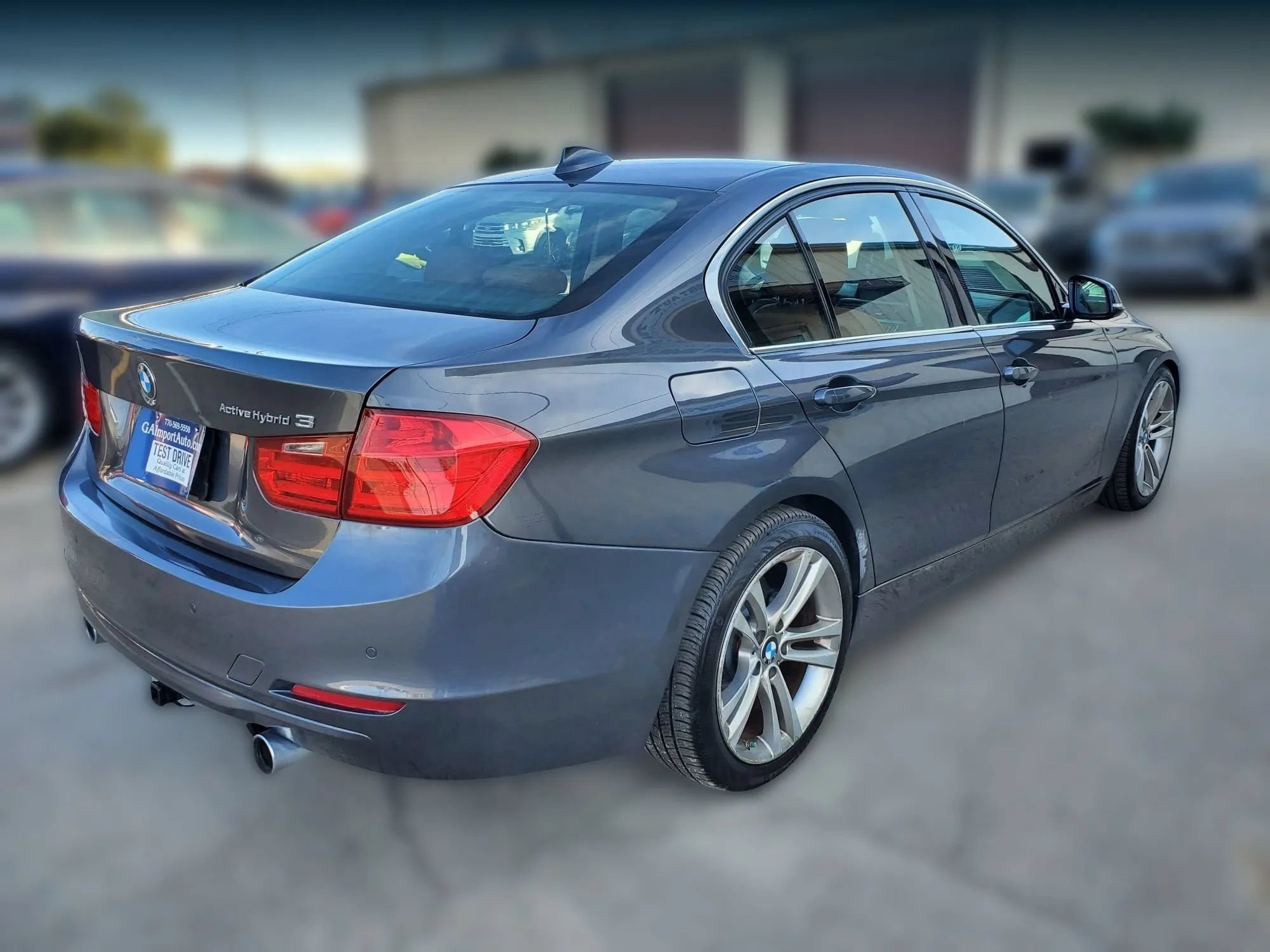 Used 2015 BMW ActiveHybrid 3 w/ Technology Package RWD image 10