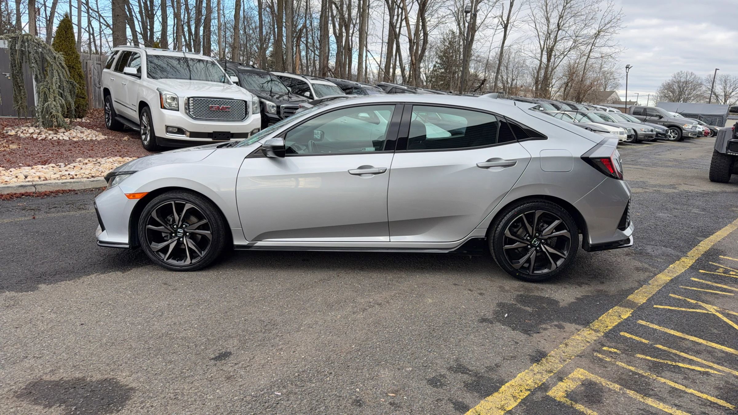 Used 2018 Honda Civic Sport image 8