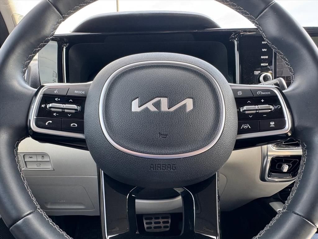 Certified 2023 Kia Sorento SX Prestige AWD/4WD image 20