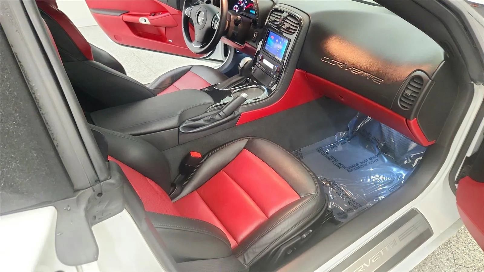 Used 2012 Chevrolet Corvette Grand Sport w/ 3LT Preferred Equipment Group image 34