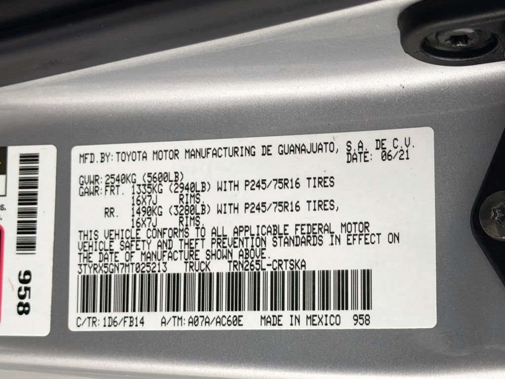 Used 2021 Toyota Tacoma SR RWD image 27
