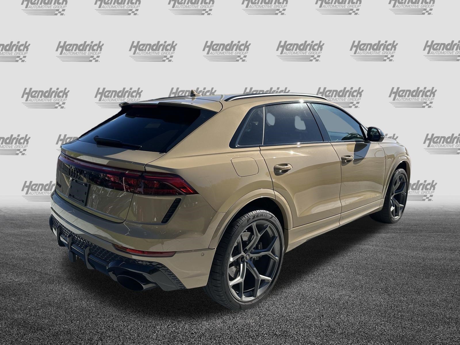 Used 2025 Audi RS Q8 performance AWD/4WD image 10