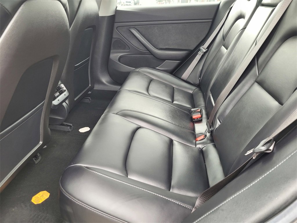 Used 2018 Tesla Model 3 Long Range image 11