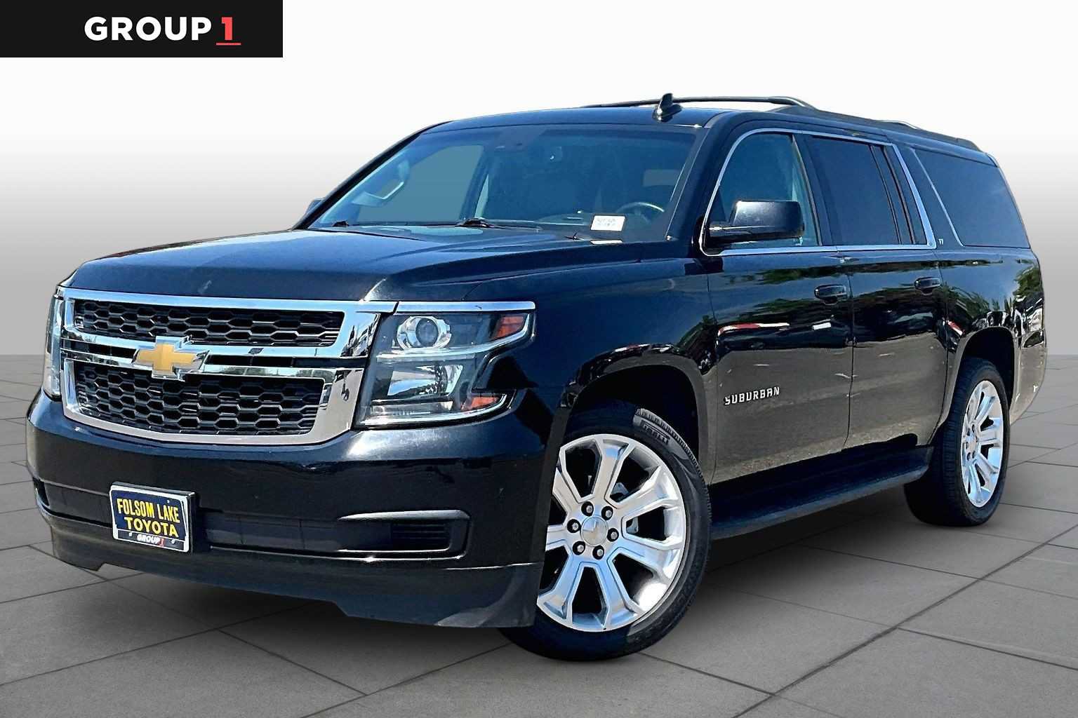 Used 2018 Chevrolet Suburban LT AWD/4WD image 1