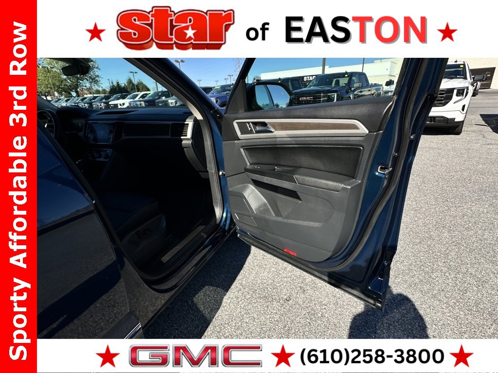 Used 2019 Volkswagen Atlas SEL R-Line image 11