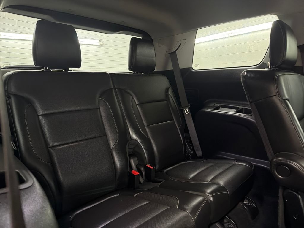 Used 2019 GMC Acadia SLT image 30