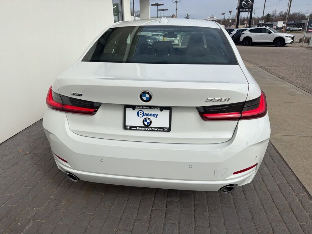 New 2026 BMW 330i xDrive Sedan w/ Convenience Package image 7