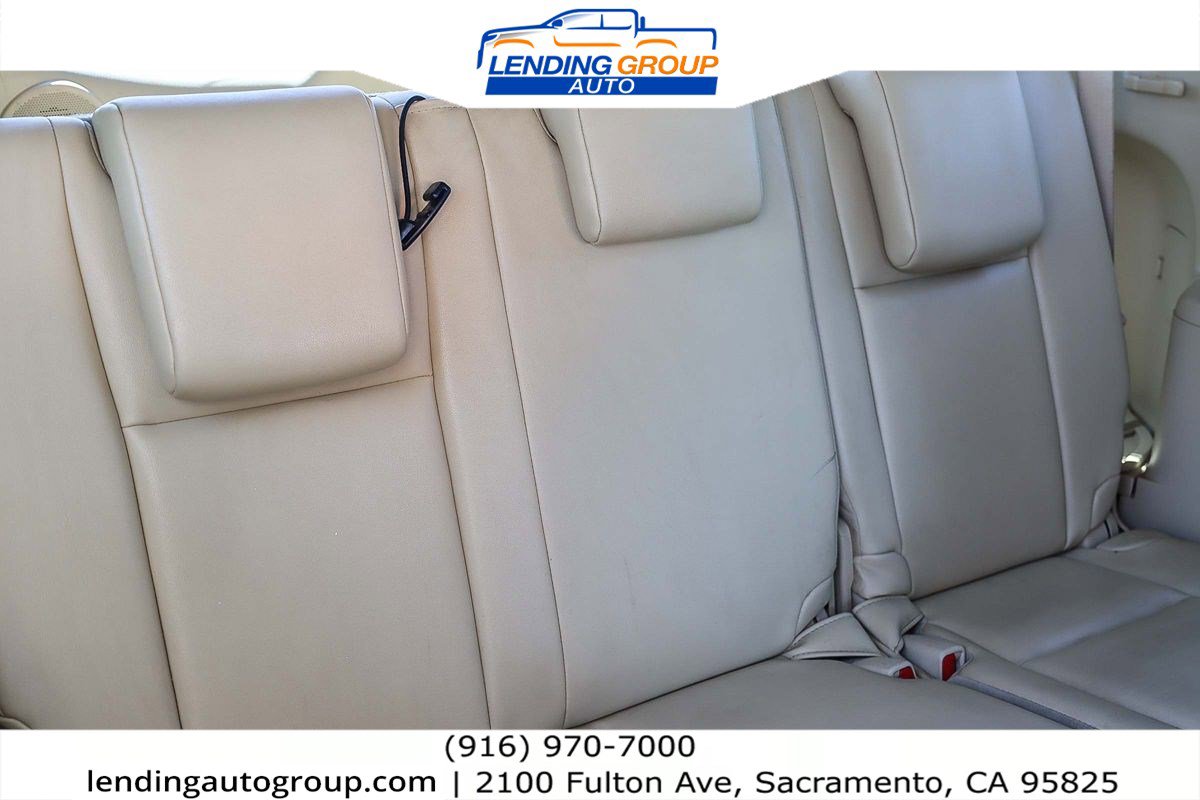 Used 2019 Toyota Highlander Limited image 17