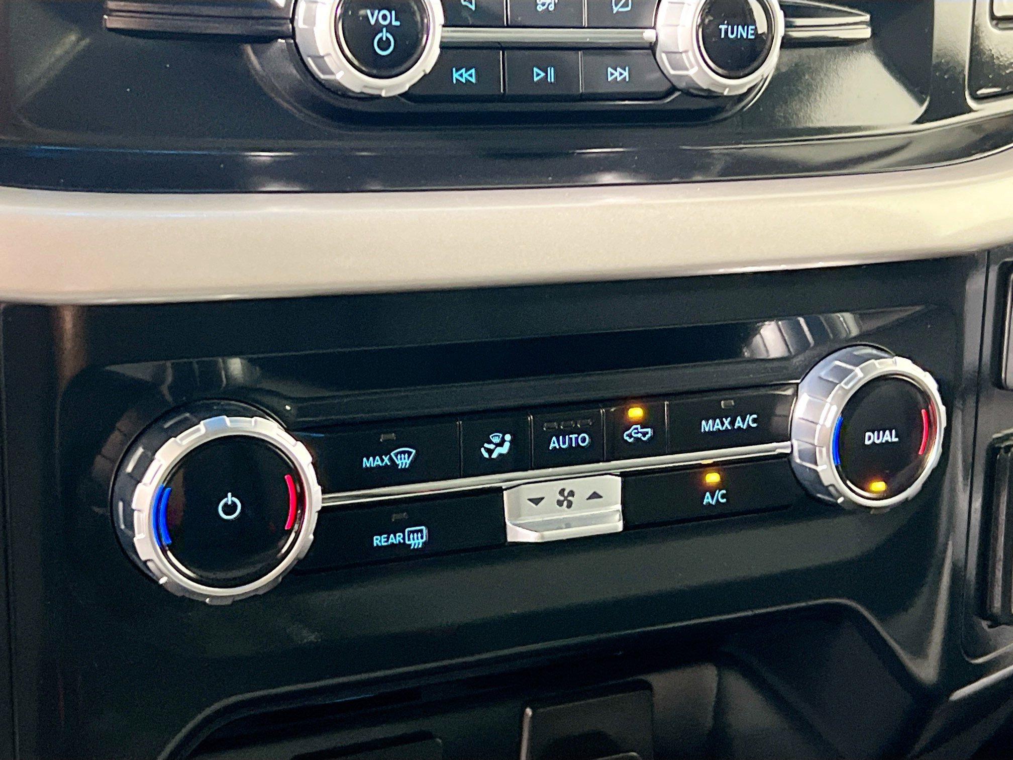 Used 2023 Ford F150 XLT w/ Equipment Group 301A Mid image 18