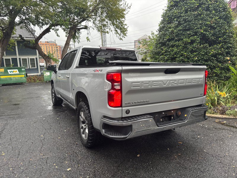 Used 2020 Chevrolet Silverado 1500 LT AWD/4WD image 4
