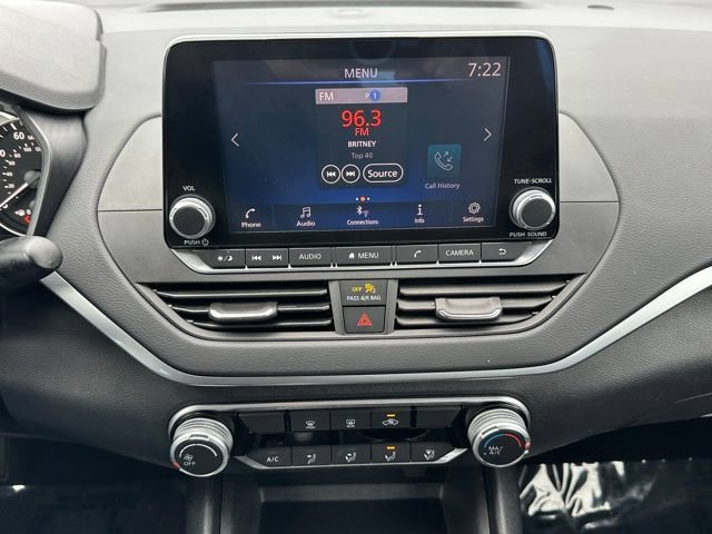 Used 2022 Nissan Altima 2.5 SV FWD image 34