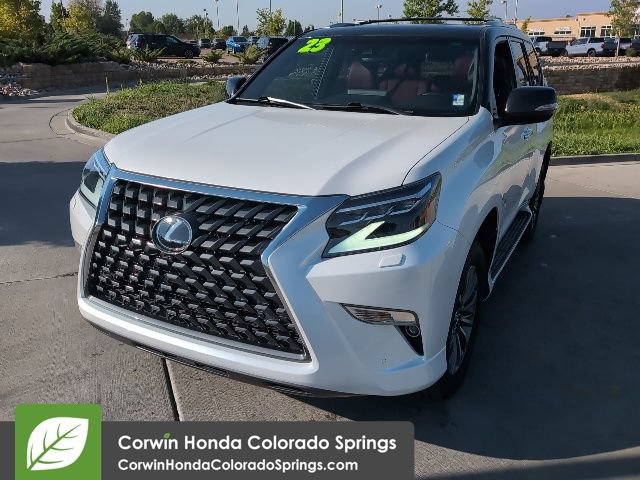 Used 2023 Lexus GX 460 Luxury w/ Accessory Package AWD/4WD image 4