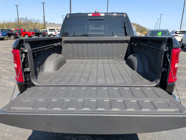 Used 2025 RAM 1500 Laramie w/ Bed Utility Group image 32