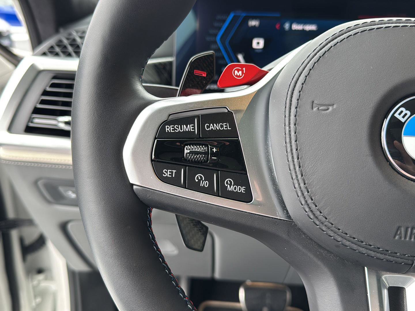 Used 2024 BMW X6 M Competition w/ Executive Package image 18