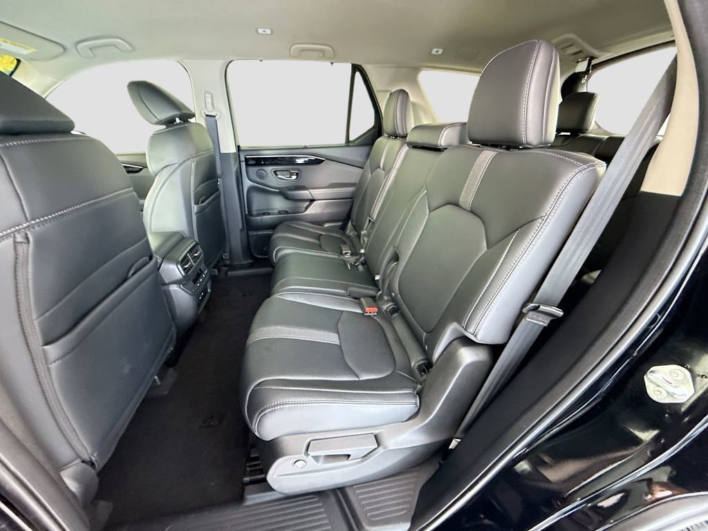 Certified 2025 Honda Pilot EX-L image 21