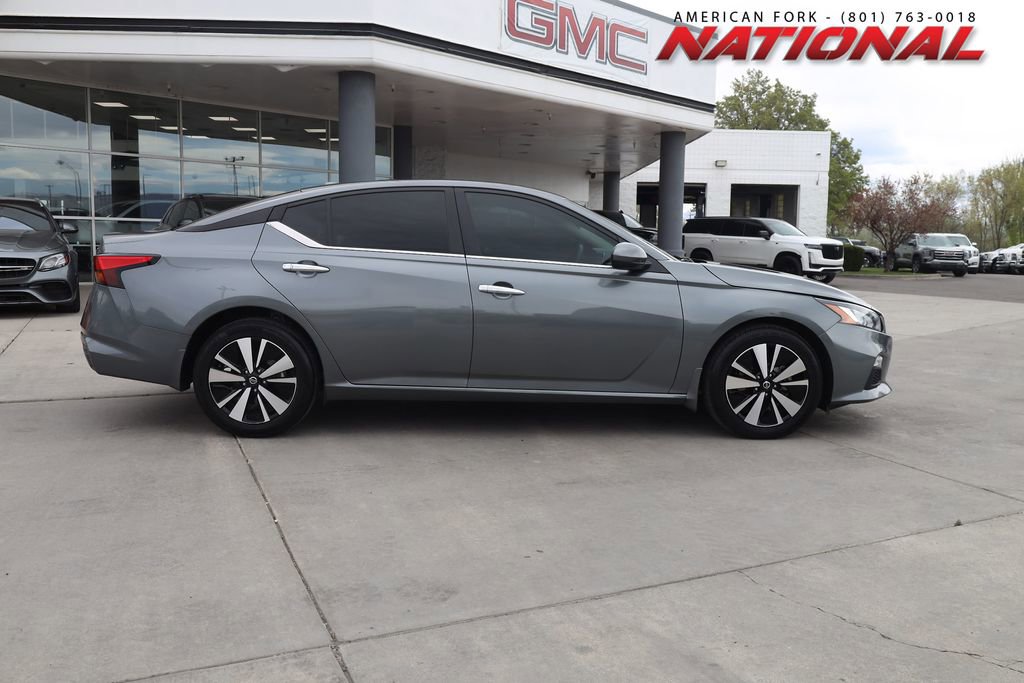 Used 2022 Nissan Altima 2.5 SV image 7