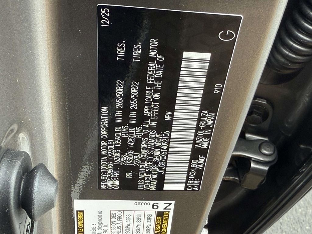 Used 2026 Lexus LX 600 4WD w/ Accessory Package (2T) image 33