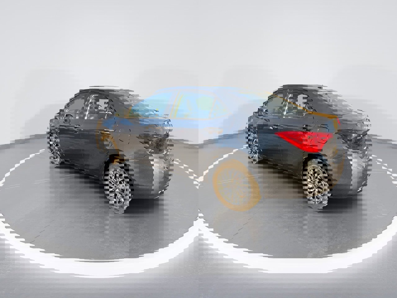 Used 2019 Toyota Corolla XLE image 6