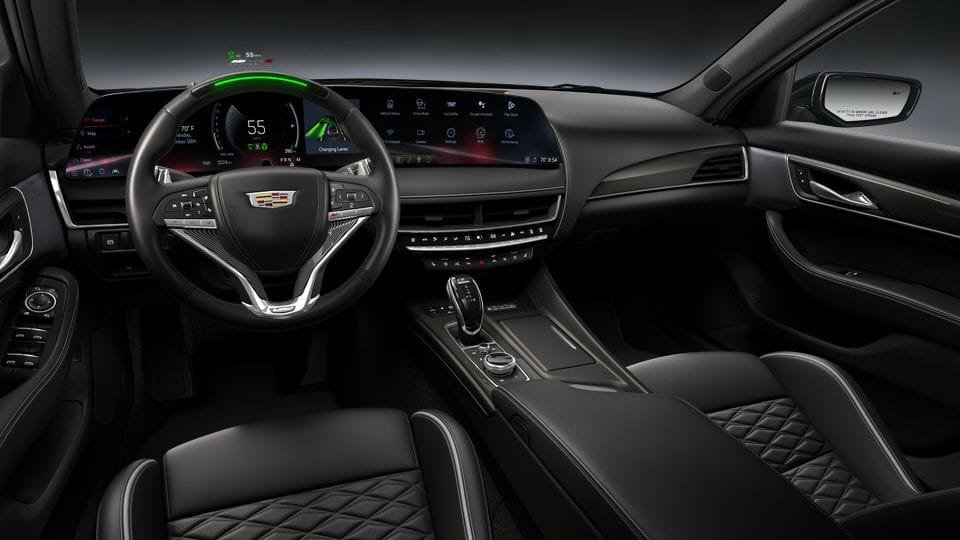 New 2026 Cadillac CT5 V w/ Technology Package RWD image 10