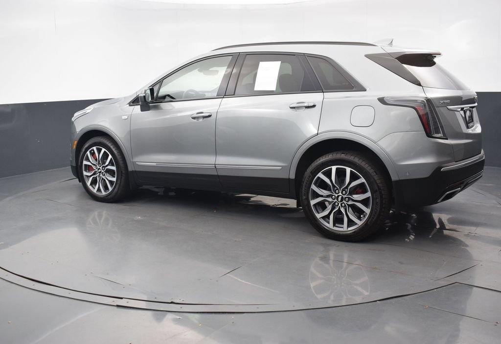 Certified 2023 Cadillac XT5 Sportv w/ Technology Package AWD/4WD image 3
