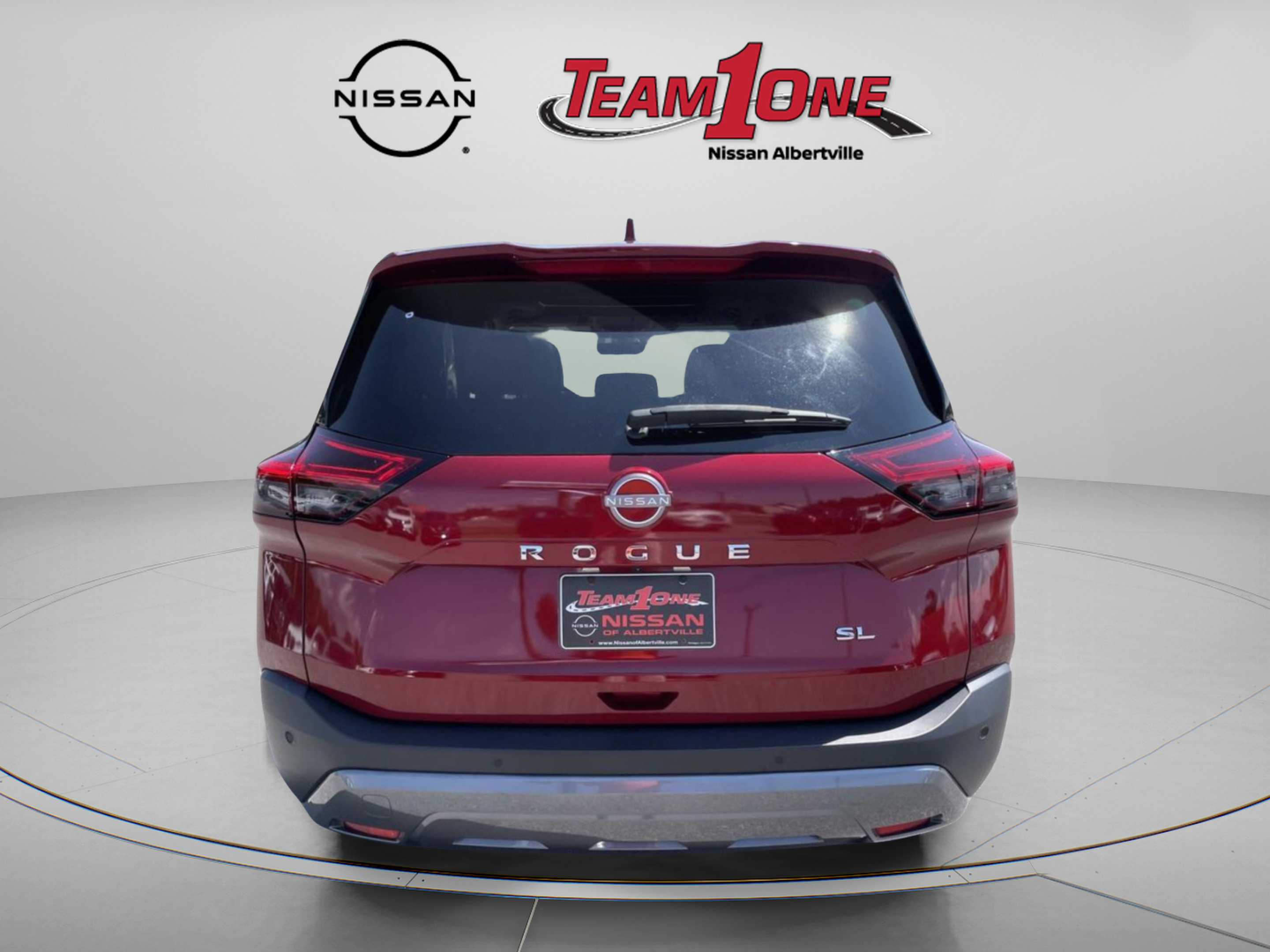 Used 2023 Nissan Rogue SL w/ SL Premium Package FWD image 7