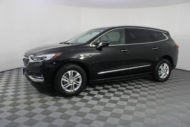 Used 2020 Buick Enclave Essence w/ LPO, Luxury Package image 2