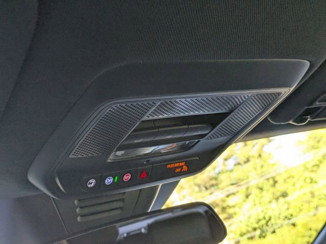 New 2025 Chevrolet Equinox EV RS image 24