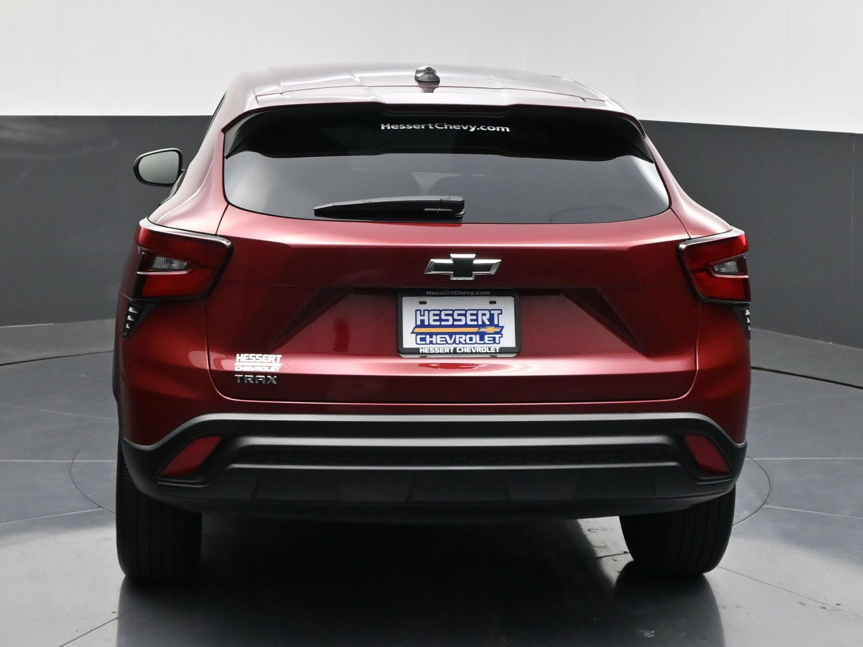Used 2024 Chevrolet Trax LS FWD image 6