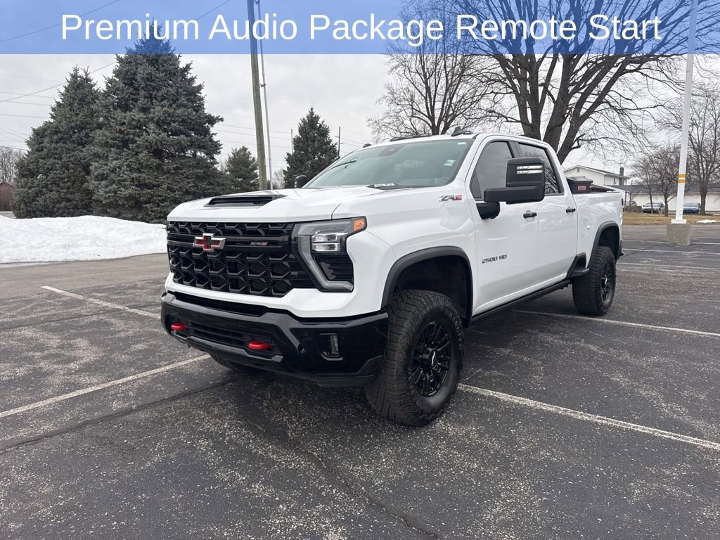 Used 2025 Chevrolet Silverado 2500 ZR2 w/ Technology Package image 7