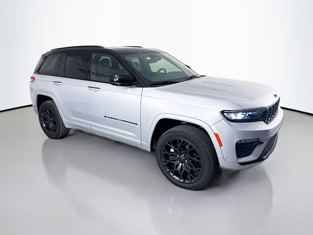 New 2025 Jeep Grand Cherokee Summit w/ Obsidian Package