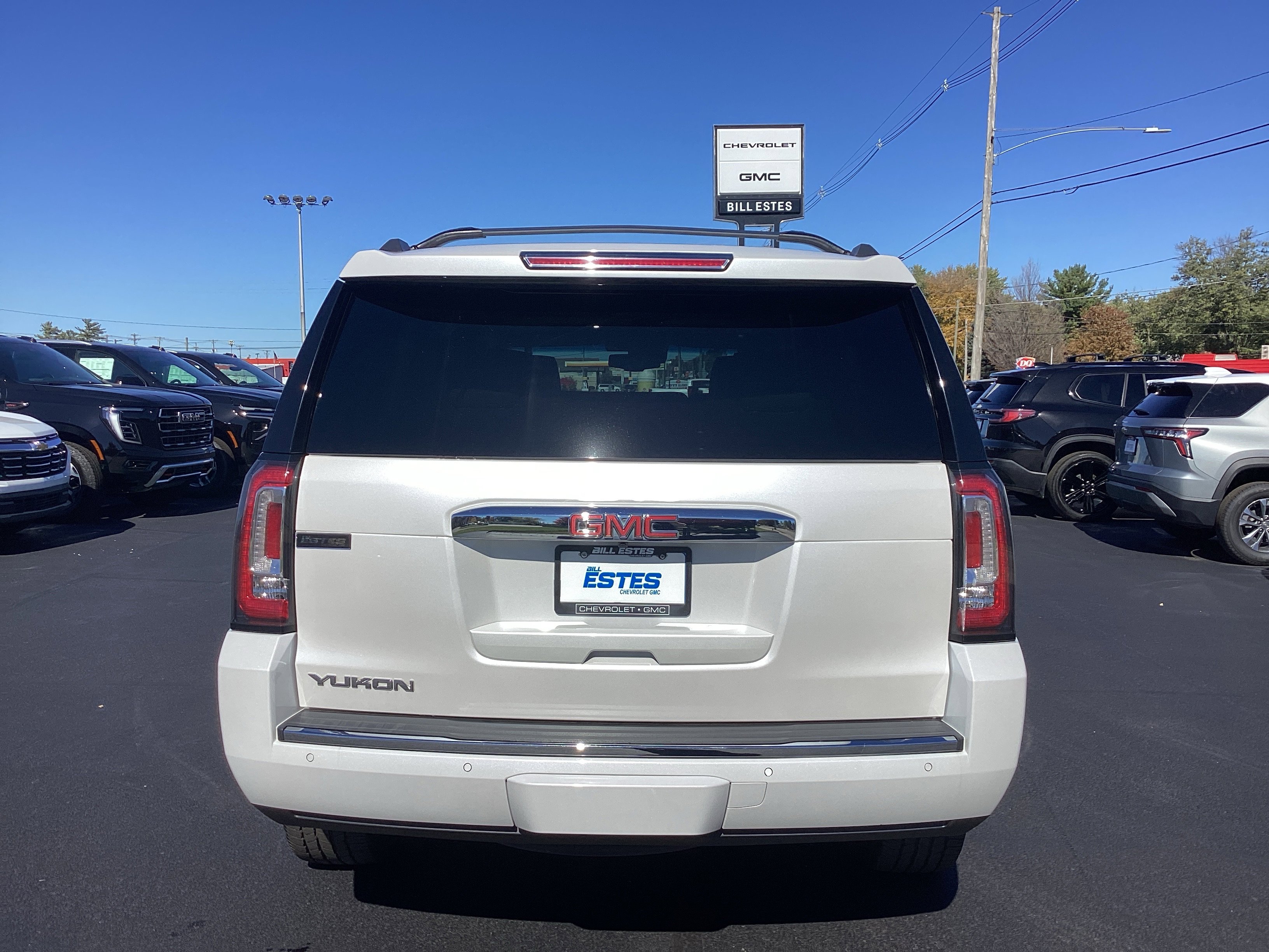 Used 2018 GMC Yukon Denali w/ Open Road Package image 5