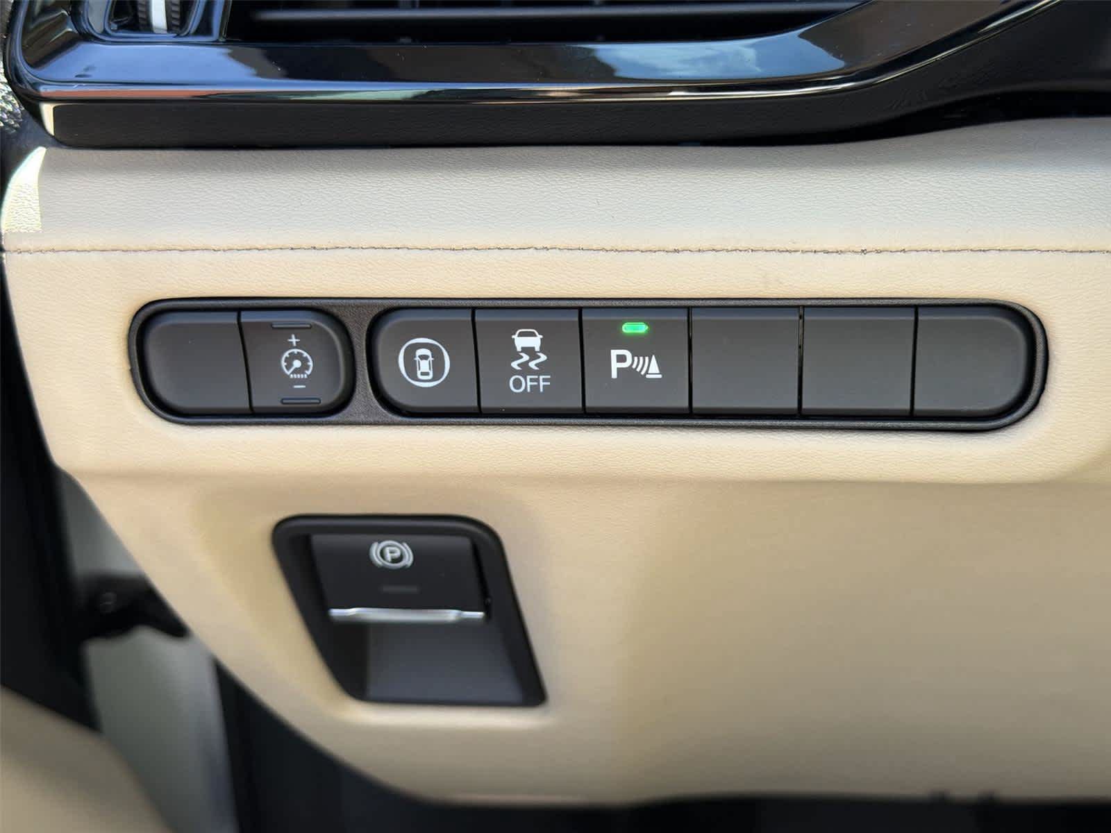 Used 2023 Acura MDX w/ Technology Package FWD image 39