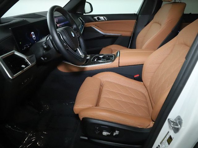 Used 2025 BMW X5 xDrive40i AWD/4WD image 20