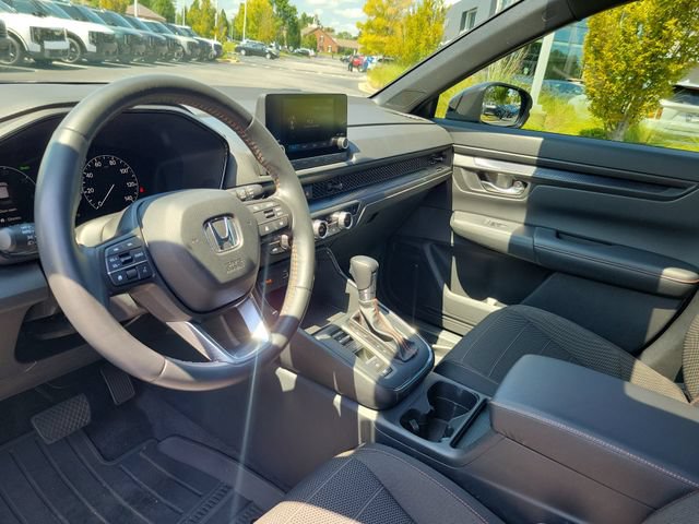 Used 2023 Honda CR-V Sport image 12