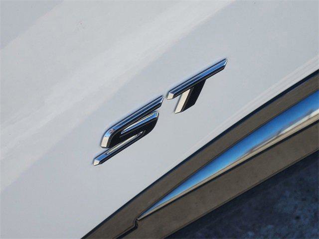 New 2025 Buick Envision Sport Touring image 8