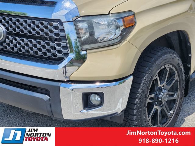 Used 2020 Toyota Tundra SR5 w/ SR5 Upgrade Package RWD image 11