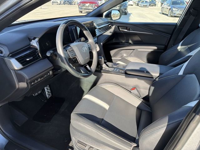 Used 2025 Toyota Camry SE FWD image 26